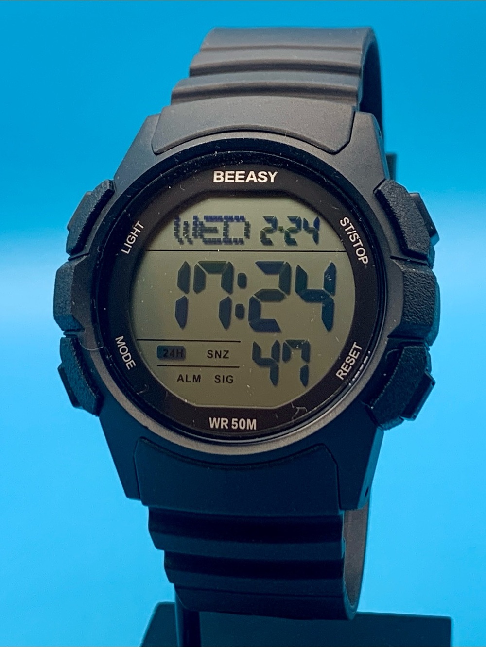 BEEASY Men’s Digital Wristwatch Chrono Timer Backlight Alarm Dual Time Working